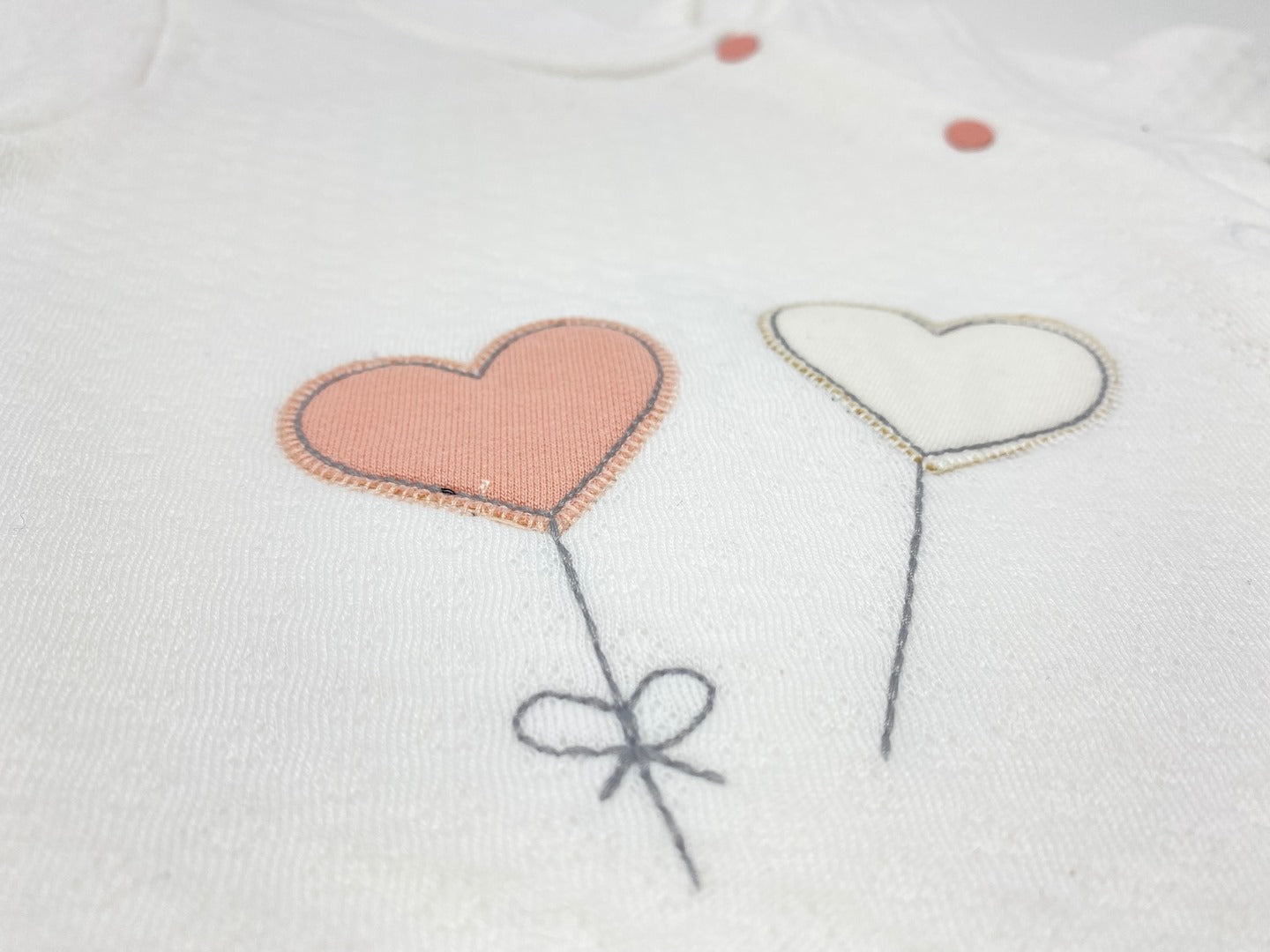 Baby Strampler Einteiler Overall Langarm mit Herz / Herzen Applikation - Rosa -